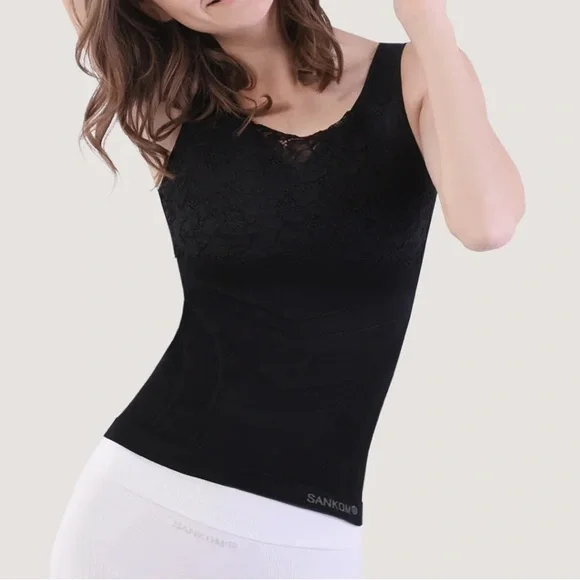 NWT! Women’s Sankom Lace Overlay Compression Tank - Picture 1 of 7